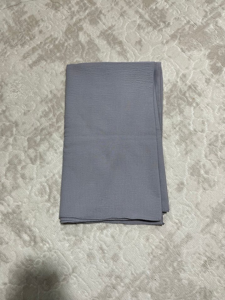 Kadın Gri şal - Görsel 2