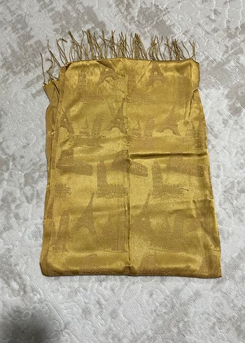 Püsküllü Altın Renkli Kadın Şalı - Görsel 2