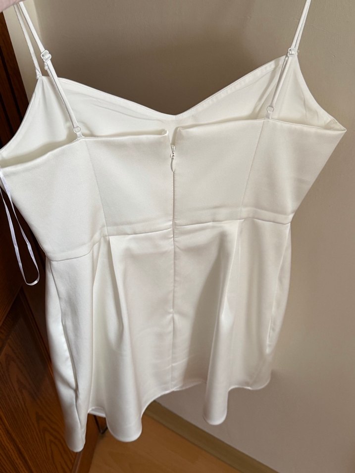 İnce askılı Mini Beyaz mezuniyet Elbisesi. Markası AdL. L/XL - Görsel 4