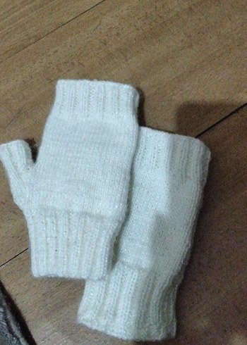 Beyaz Örgü Kadın Eldiveni - Görsel 2
