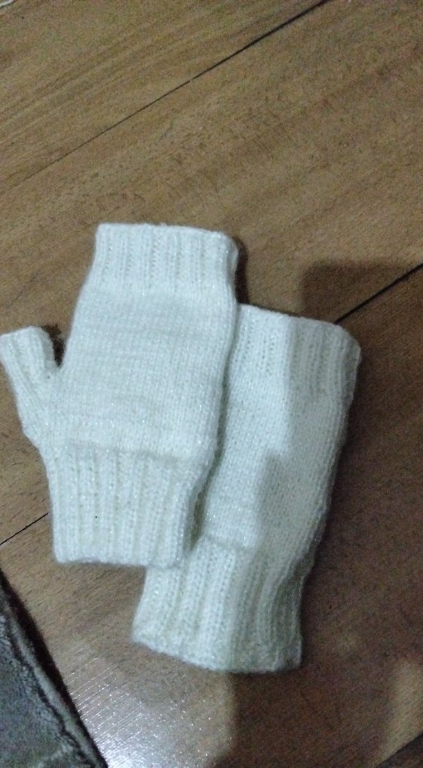 Beyaz Örgü Kadın Eldiveni - Görsel 2