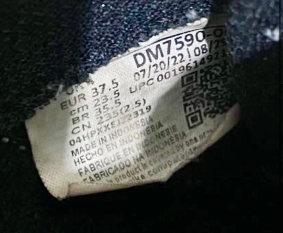 Nike Siyah-Beyaz Bağcıklı Kadın Spor Ayakkabı - Görsel 4