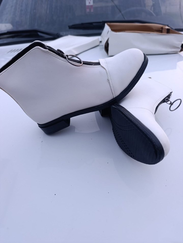 Kahverengi Deri Fermuarlı Kadın Bot - Görsel 2