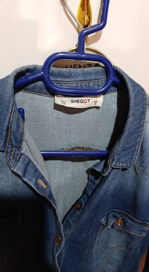 Düğmeli Uzun Kollu Mavi Denim Kadın Gömlek - Görsel 2