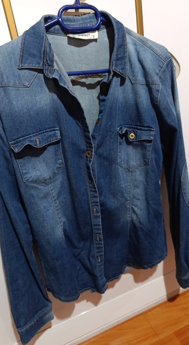 Düğmeli Uzun Kollu Mavi Denim Kadın Gömlek - Görsel 4