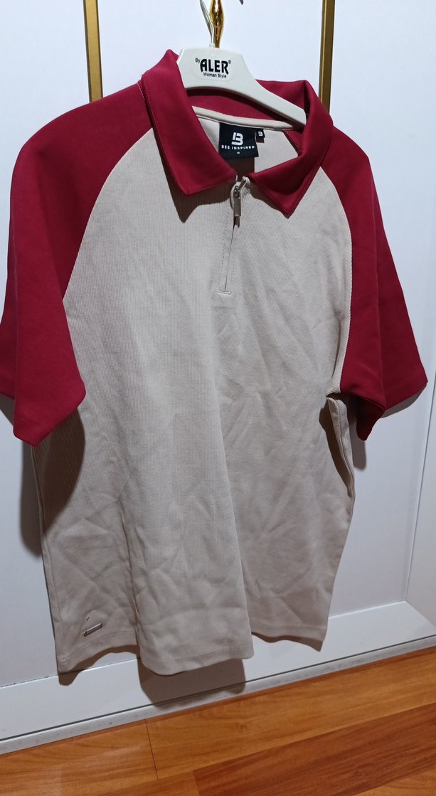 Erkek kırmızı kollu bej rengi Fermuarlı Polo Tişört - Görsel 2