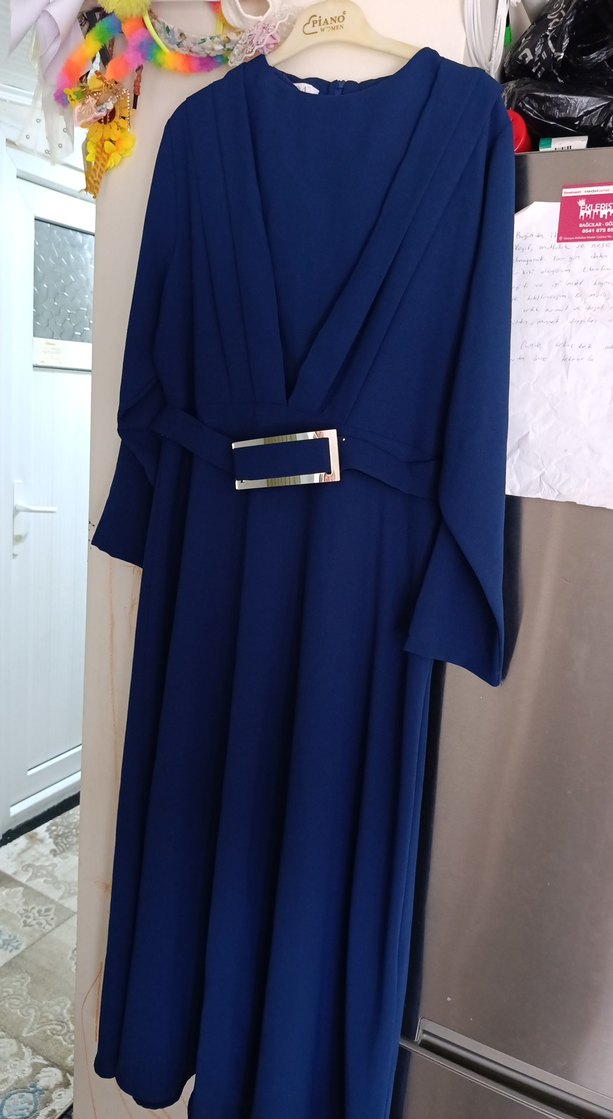 Kemerli Lacivert Uzun Kadın Elbise - Görsel 3