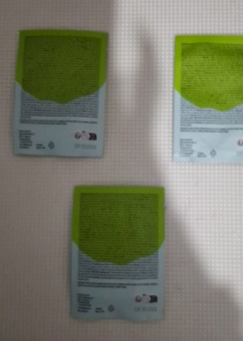 Salatalık Özlü Göz Maskesi - Görsel 2