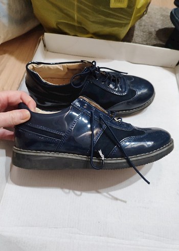 Erkek Çocuk Koyu Mavi Lastik Özel Ayakkabı - Görsel 2