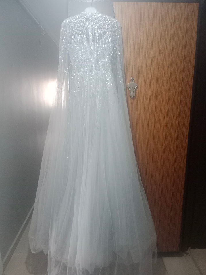 Bebe Mavisi Gümüş Taşlı Pelerinli Tuvalet - Görsel 4