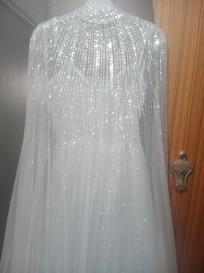 Bebe Mavisi Gümüş Taşlı Pelerinli Tuvalet - Görsel 2