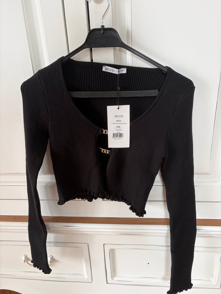 Siyah V Yaka Kısa Fitilli Triko Bluz - Görsel 2