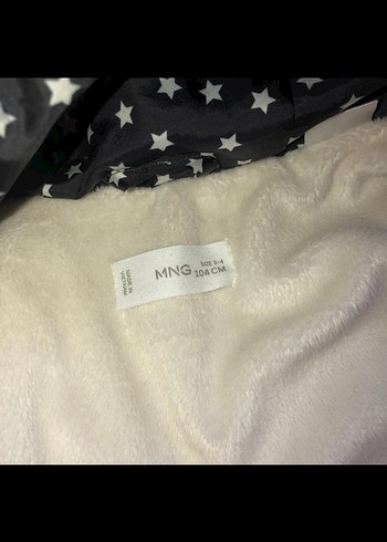 Kız Çocuk Siyah Yıldız Desenli Mont - Görsel 4