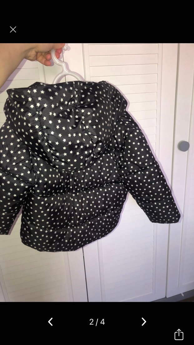 Kız Çocuk Siyah Yıldız Desenli Mont - Görsel 2