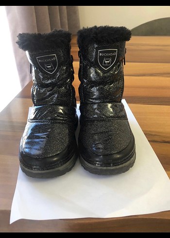 Kız Çocuk Siyah Yılan Desenli Kürklü Bot - Görsel 4