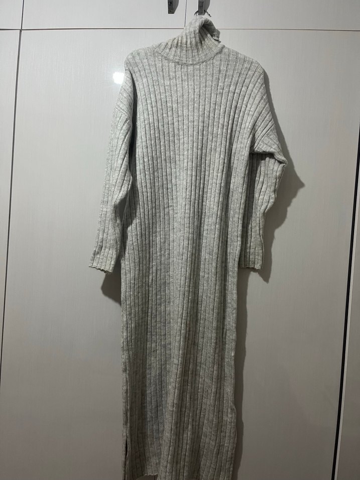 Gri Triko Boğazlı Uzun Kadın Elbise - Görsel 2