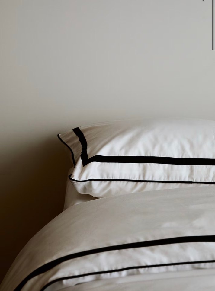 H&M MISIR PAMUKLU TEK KİŞİLİK NEVRESİM TAKIMI - Görsel 2