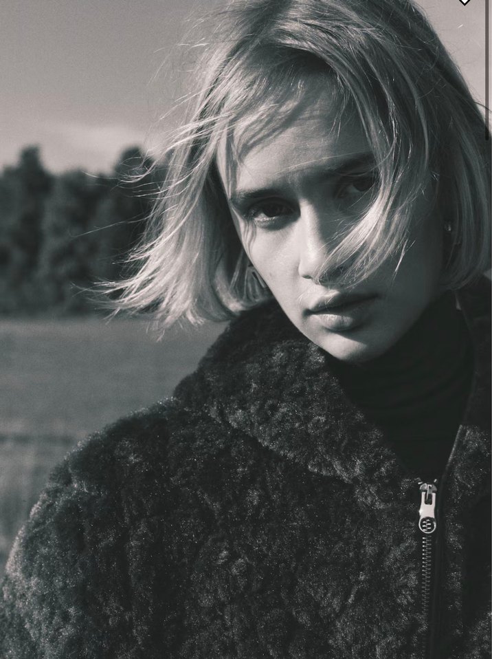 H&M KAPÜŞONLU PELÜŞ CEKET - Görsel 4