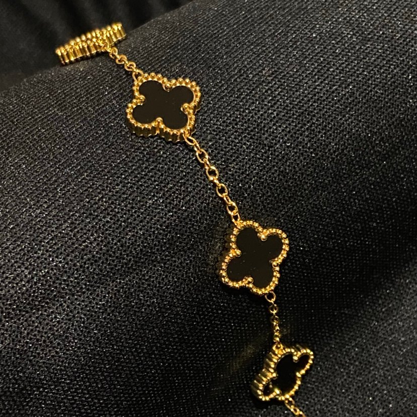 Gold Yonca Bileklik - Görsel 2