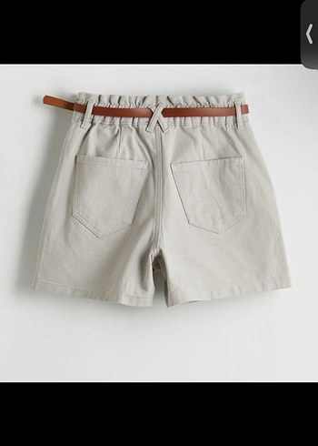 Kemerli Bej Kadın Bermuda Şort - Görsel 5