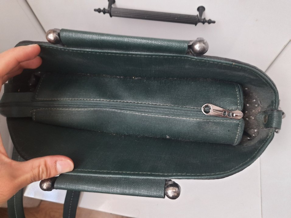 Koyu Yeşil Kadın Kol Çantası - Görsel 3