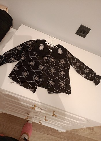 Boncuk İşlemeli Siyah kız çocuk gömlek - Görsel 2