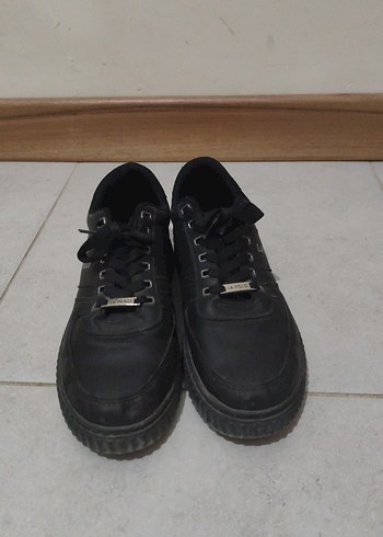 Siyah renk siyah tabanlı bağcıklı günlük erkek spor ayakkabı - Görsel 3