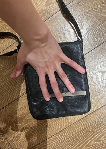 Siyah Deri Kadın Omuz Çantası - Görsel 4