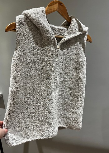 Gri Yünlü Kapüşonlu Kadın Triko Yelek - Görsel 3