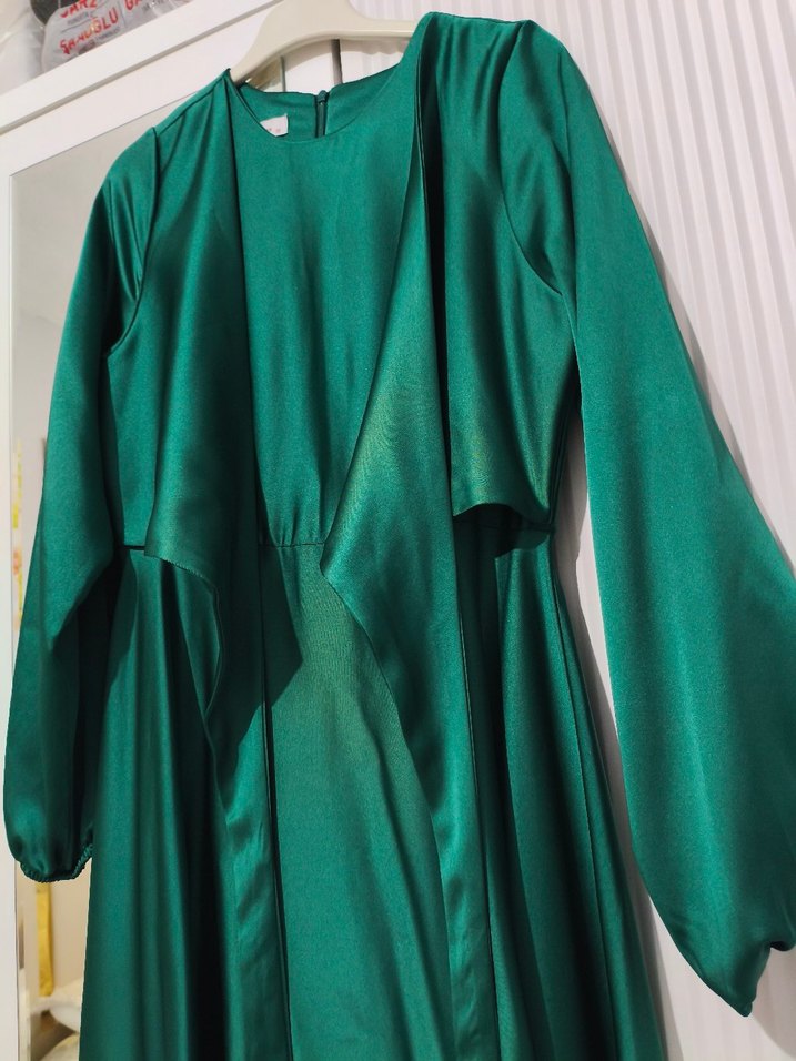 Yeşil Uzun Kollu Drapeli Kadın Elbise - Görsel 4