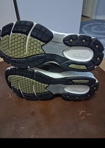 Gri Erkek Spor Ayakkabı Bağcıkları - Görsel 2