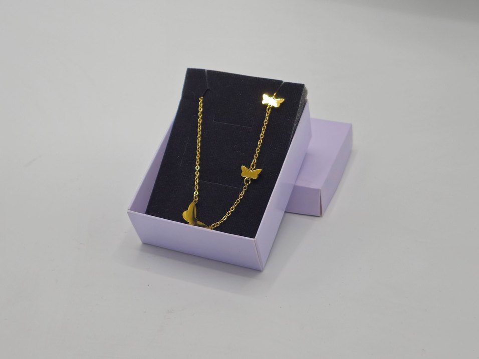 Kişiye Özel Baş Harfli Kelebek Çelik Kolye Paslanmaz Özel Kutulu - Görsel 3