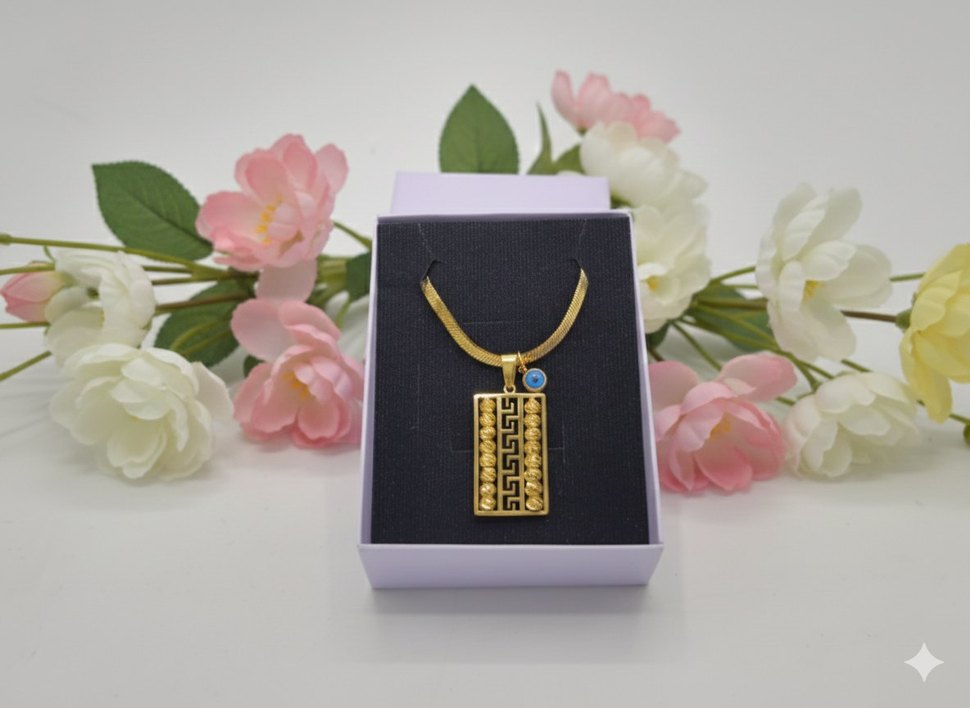 Gold Renk Desenli Paslanmaz Çelik Kolye Özel Kutulu Kadın Kolye - Görsel 3