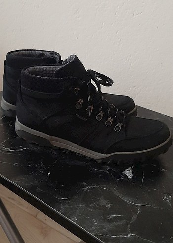 çok temiz hiçbir deformesi yok sayılı giyildi - Görsel 2