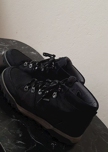 çok temiz hiçbir deformesi yok sayılı giyildi - Görsel 3