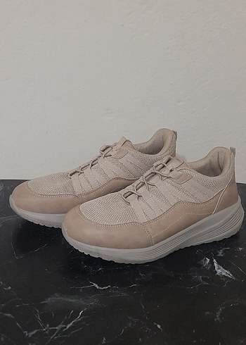Bej Bağcıklı Kadın Spor Ayakkabı - Görsel 2