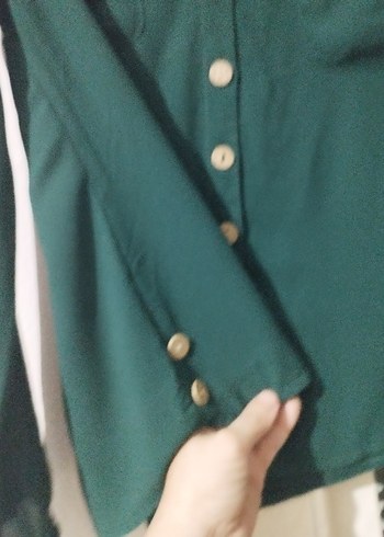 Düğmeli Yeşil Kadın Gömlek - Görsel 3