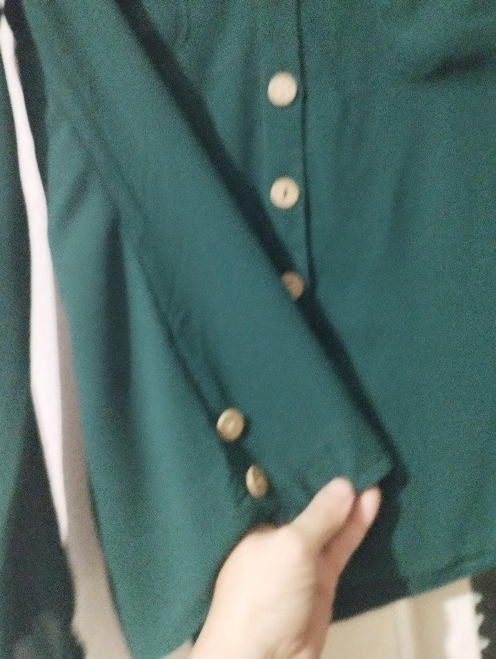 Düğmeli Yeşil Kadın Gömlek - Görsel 3