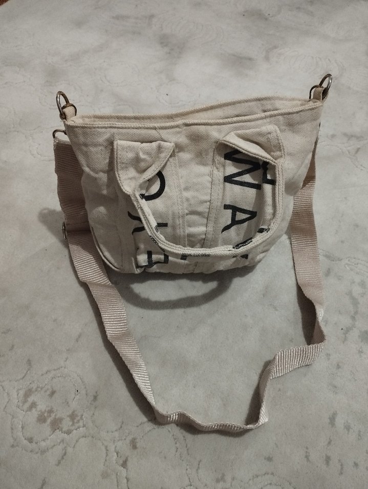 Beyaz Baskılı Keten Fermuarlı Kadın Çanta - Görsel 3