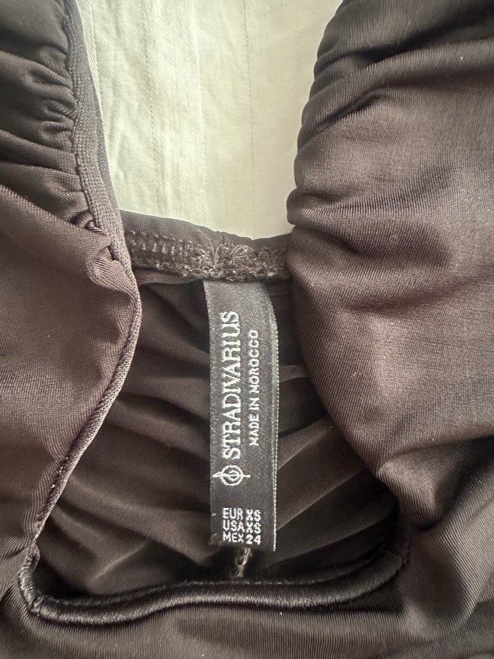 Stradivarius Siyah Straplez Elbise - Görsel 4