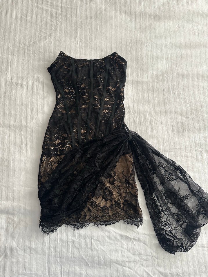 Siyah Dantel Straplez elbise - Görsel 2