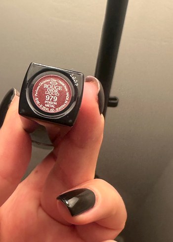 Dior bordo ruj - Görsel 4