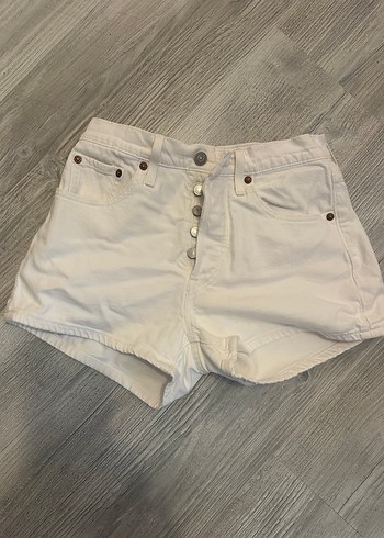 Levis Levi S 501 Dugmeli Beyaz Kadin Mini Kot Sort