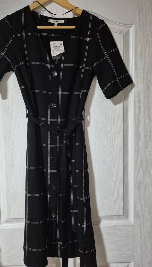 Düğmeli Siyah Kareli Midi Elbise - Görsel 2