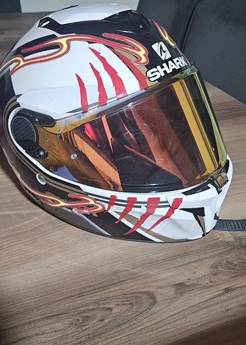 İkinci el shark kask - Görsel 2