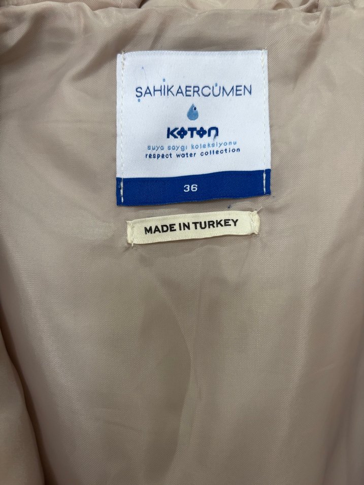 Düğmeli Bej Kadın Uzun Ceket - Görsel 3