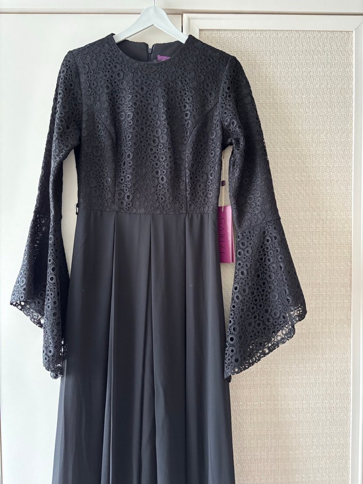 Dantel Detaylı Siyah Uzun Kadın Elbise - Görsel 4
