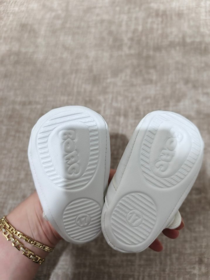 İnci ve Taş İşlemeli Beyaz Kız Babet - Görsel 2