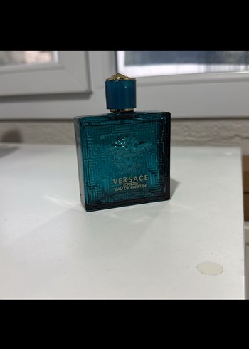 Versace Erkek Parfümü Turkuaz Şişede - Görsel 3