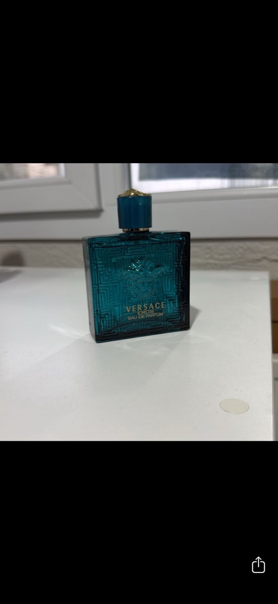 Versace Erkek Parfümü Turkuaz Şişede - Görsel 3